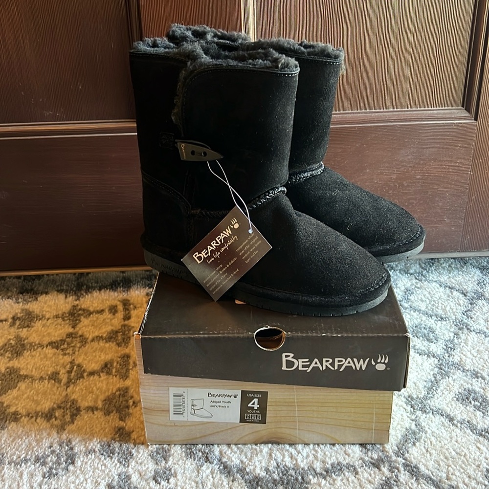 Youth Abigail BearPaw boots